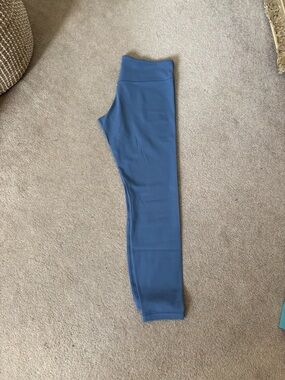 lululemon Align Blue Low Rise Leggings Size 8 25” Inseam